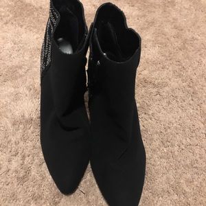 Women’s Ankle Boots Me Too Black Suede 11 M